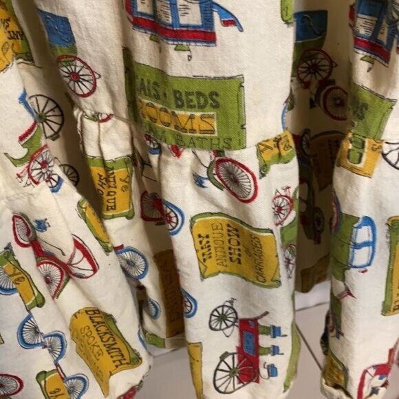 Vintage Handmade Apron Dress Quirky Antique Cars  Signs Print Green Trim Mid-Cal - Picture 3 of 10